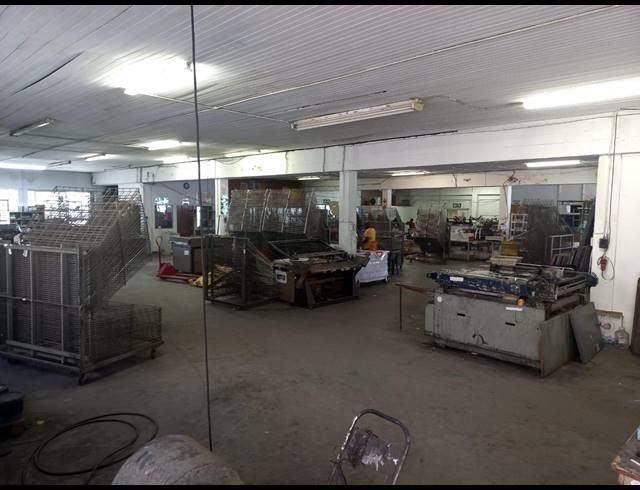 2,390M² WAREHOUSE FOR SALE IN JEPPESTOWN